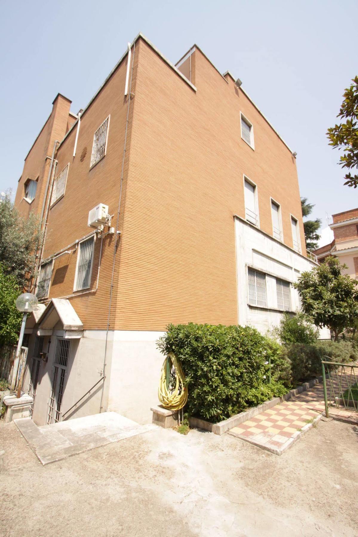 Casa Per Ferie Margherita Diomira Hotel Roma Ngoại thất bức ảnh